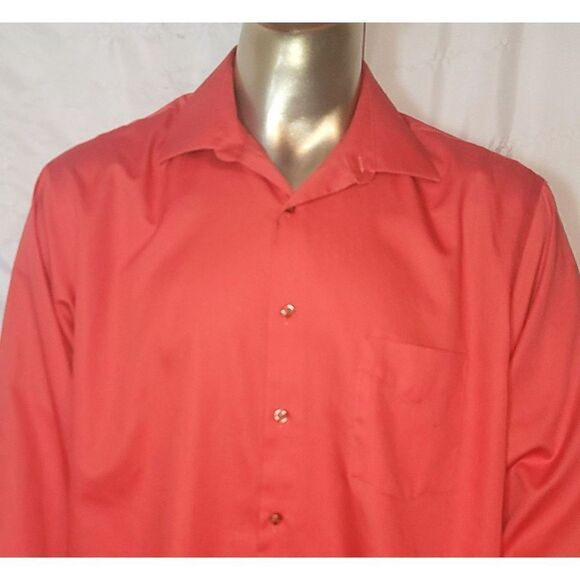 NWOT - Van Heusen Regular Fit Lux "Red" Sateen Date Dress Shirt - 17.5 - Picture 4 of 8